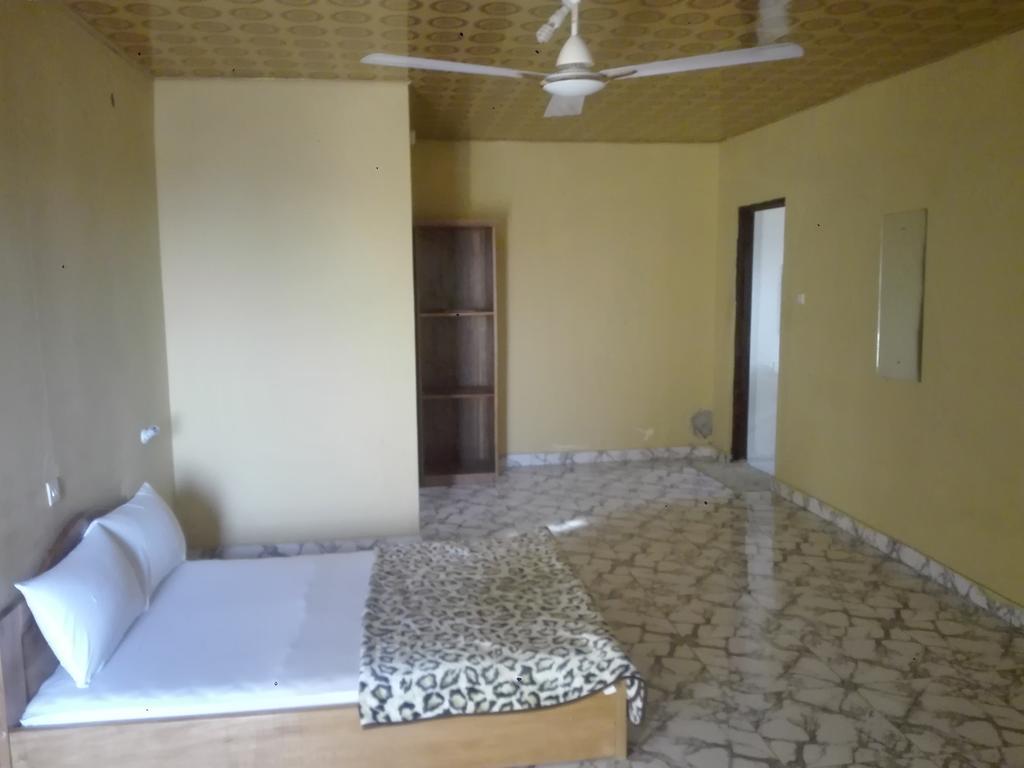 Is Guest House كيب كوست المظهر الخارجي الصورة